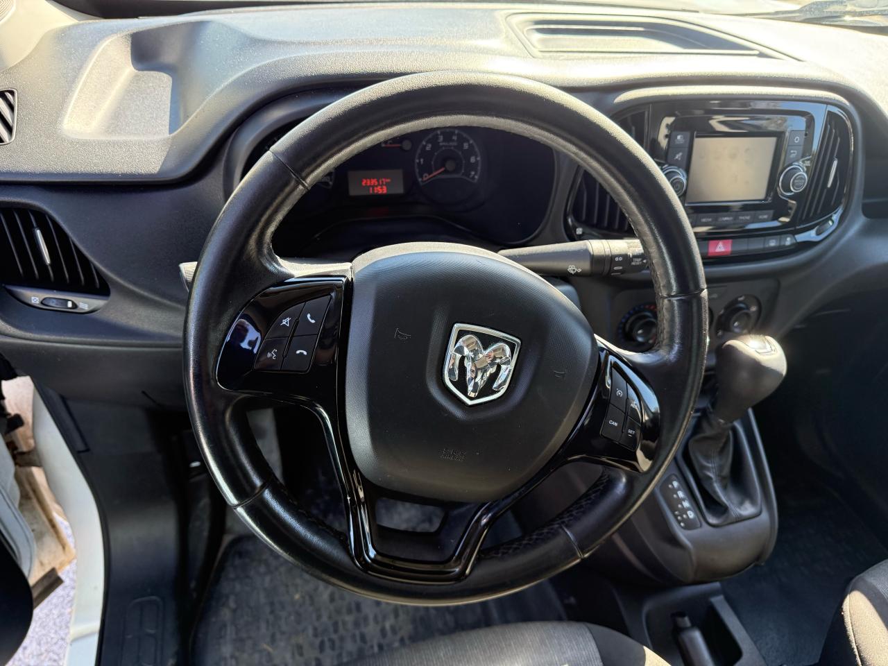 2017 RAM ProMaster SLT - Photo #4