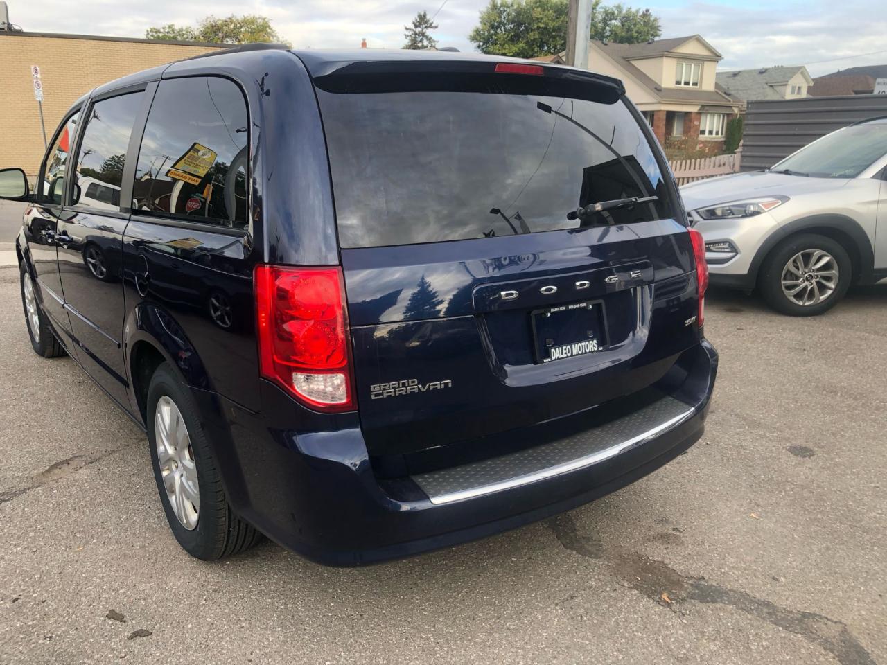 2017 Dodge Grand Caravan SXT / WOOD TRIM / 7 PASS