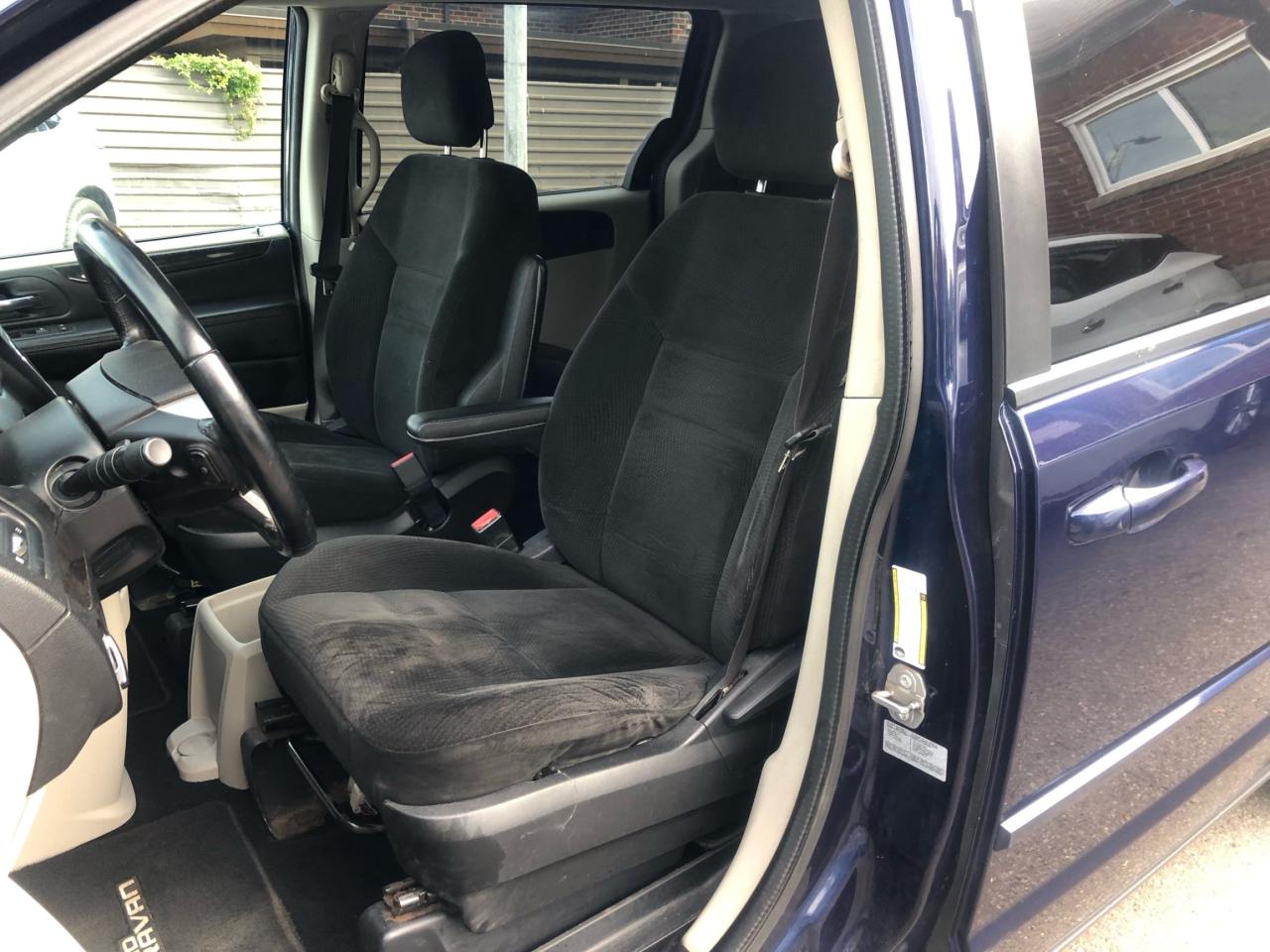 2017 Dodge Grand Caravan SXT / WOOD TRIM / 7 PASS