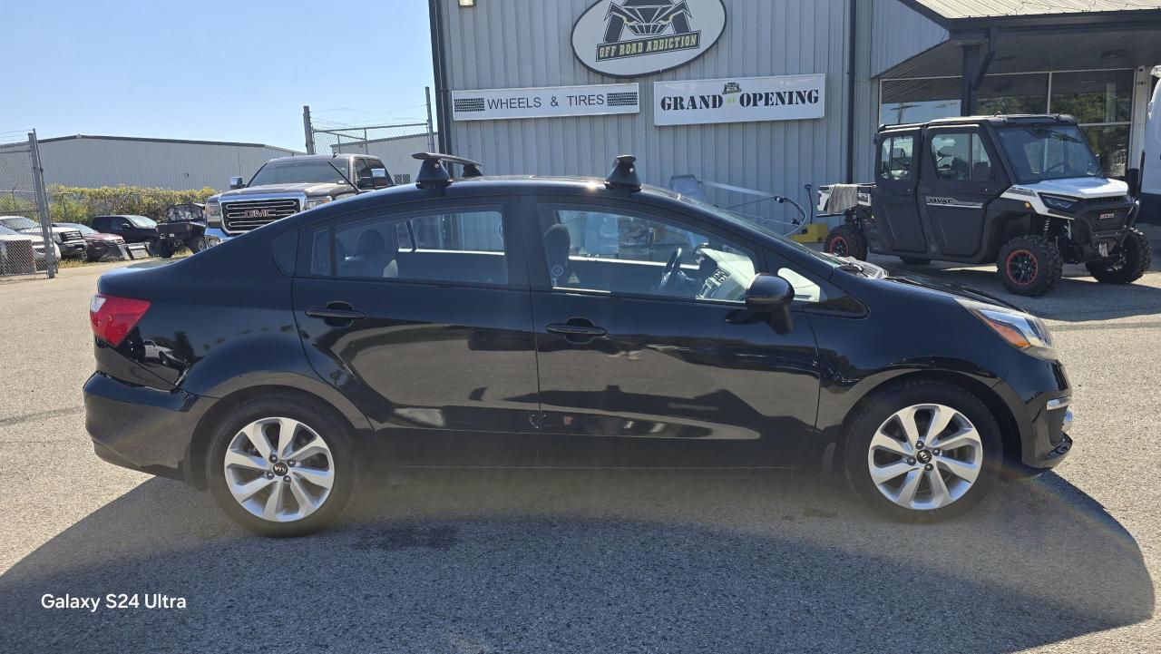 2016 Kia Rio EX - Photo #6
