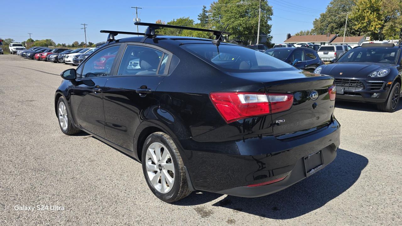 2016 Kia Rio EX - Photo #3