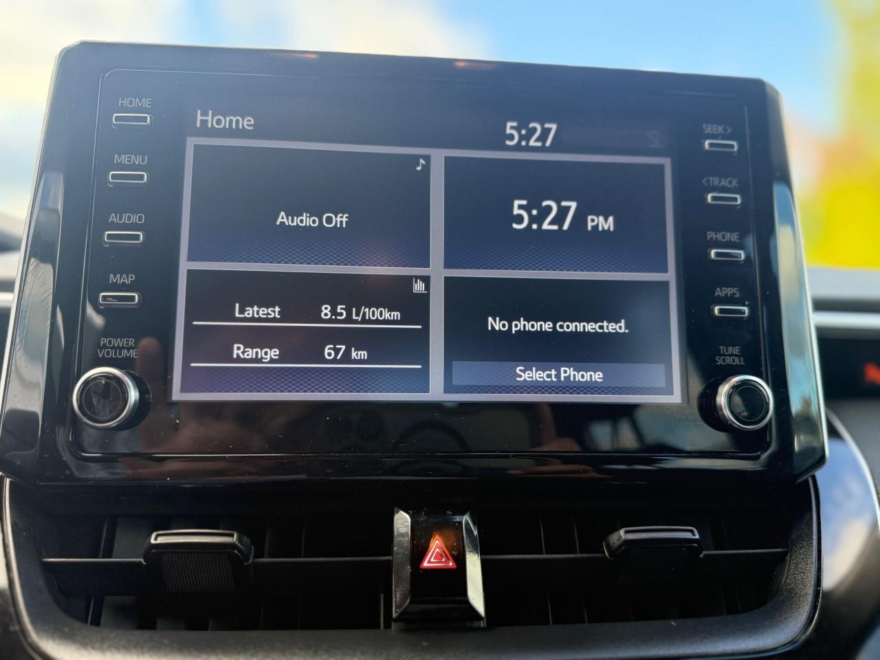 2020 Toyota Corolla LE - Photo #13