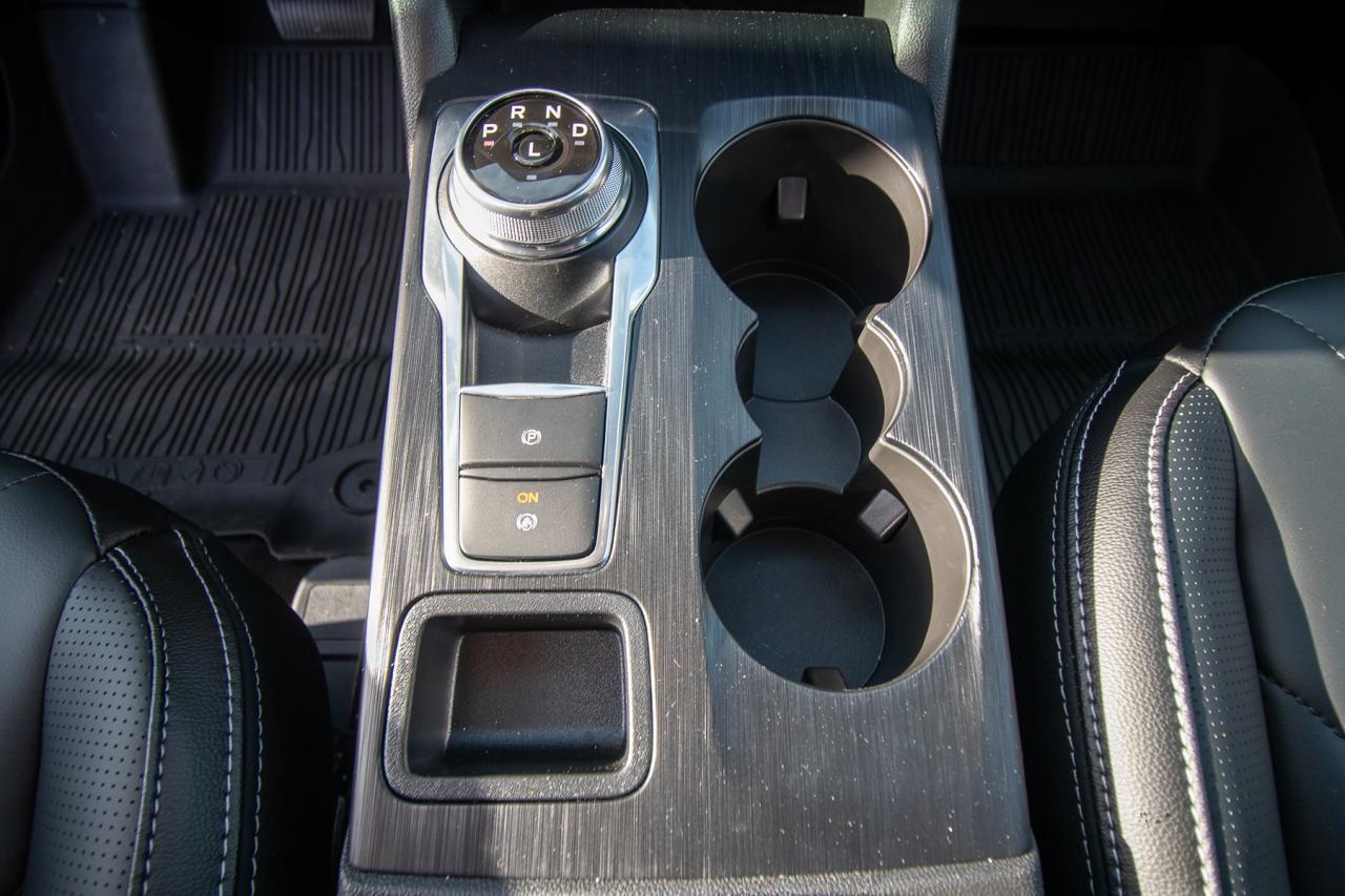 2025 Ford Escape PHEV FWD Photo5