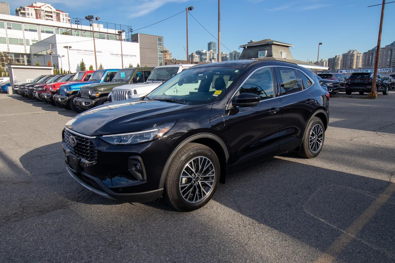 2025 Ford Escape PHEV FWD Photo5