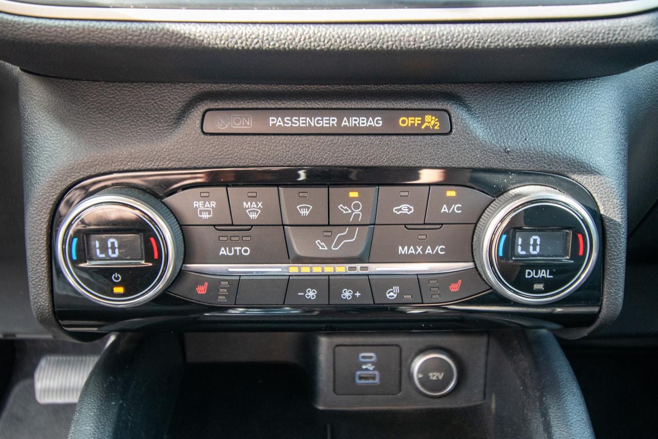 2021 Ford Escape SEL Hybrid AWD Photo5