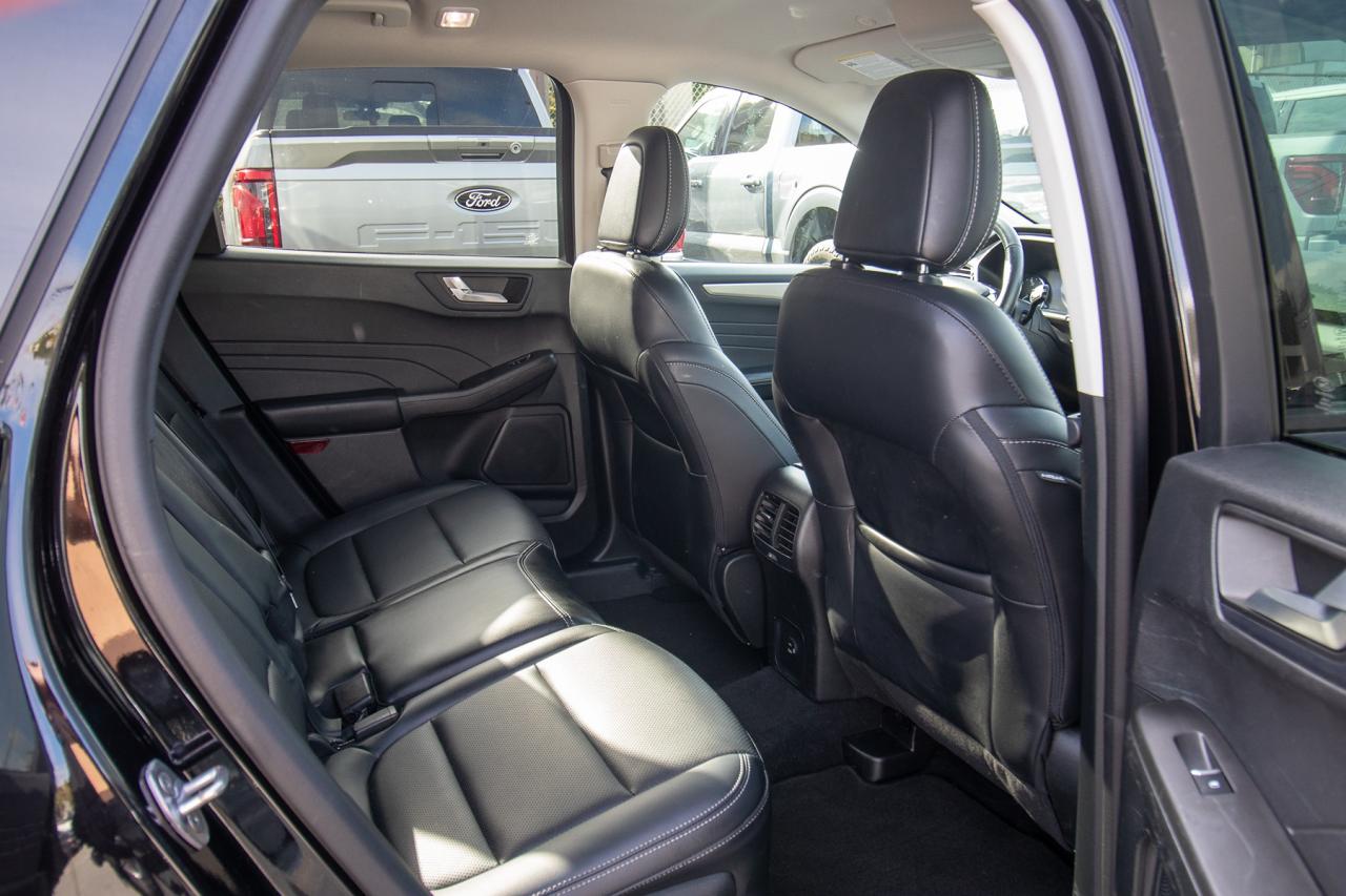 2021 Ford Escape SEL Hybrid AWD Photo5