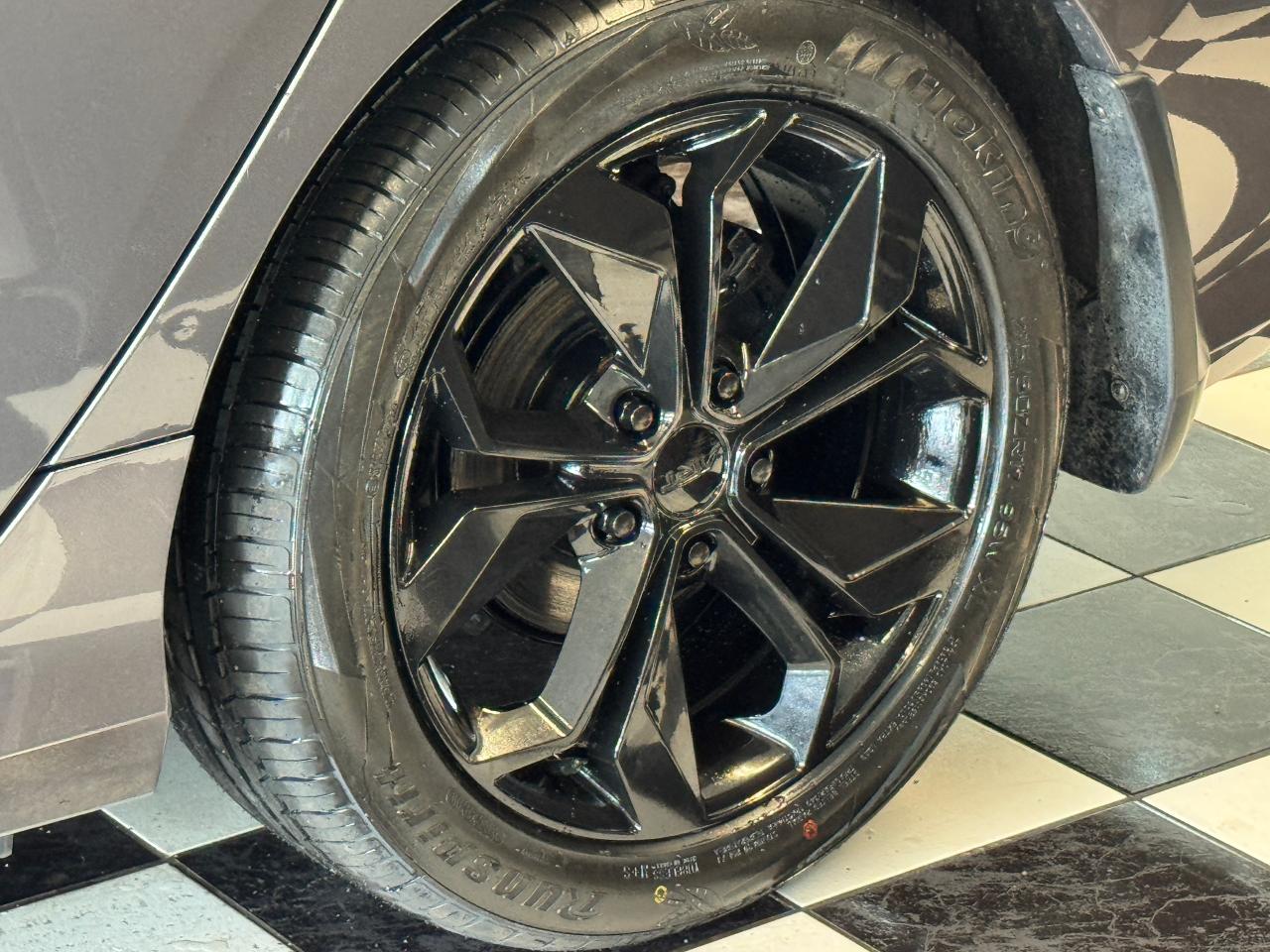 2020 Honda Civic LX+New Tires+Adaptive Cruise+LKA+CLEAN CARFAX Photo108