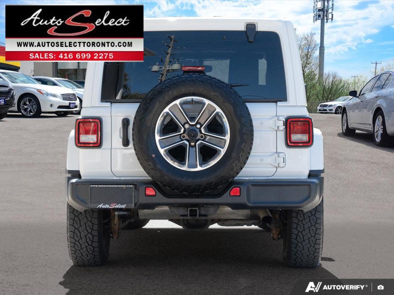 2021 Jeep Wrangler Unlimited 4x4 Sahara - Leather - Apple Carplay - Clean Carfax Photo4