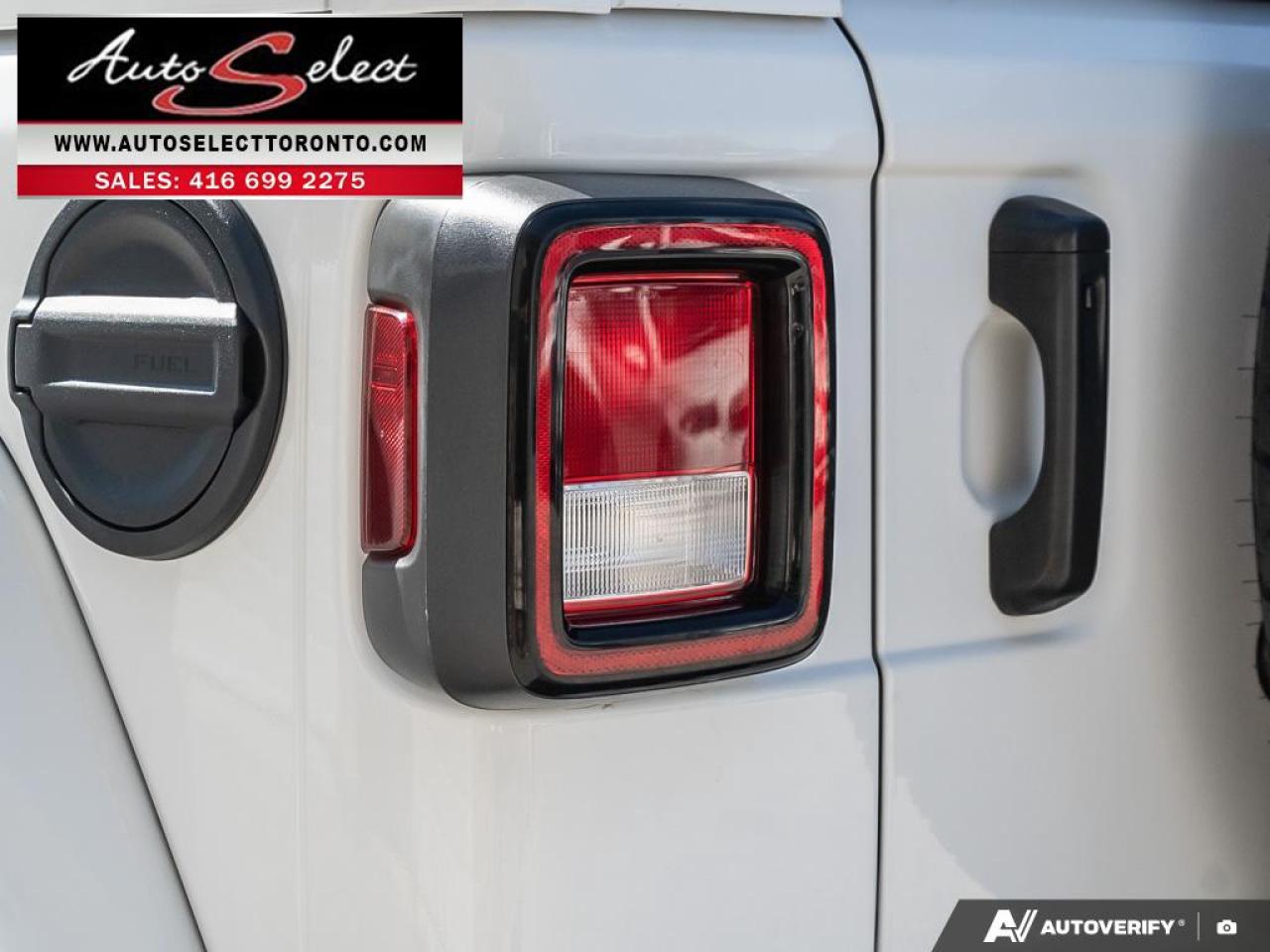 2021 Jeep Wrangler Unlimited 4x4 Sahara - Leather - Apple Carplay - Clean Carfax Photo