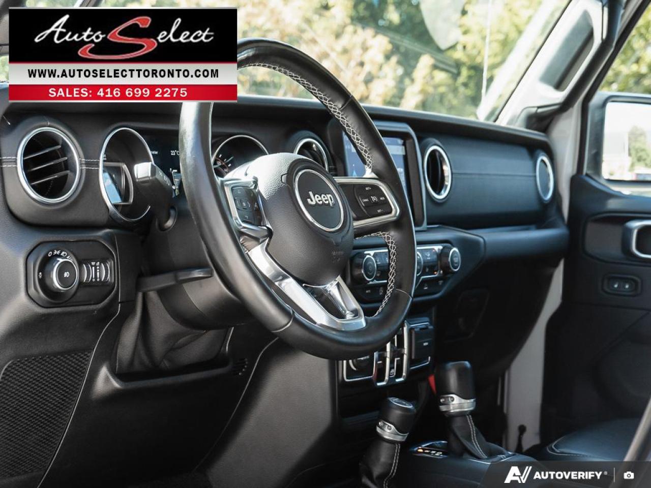 2021 Jeep Wrangler Unlimited 4x4 Sahara - Leather - Apple Carplay - Clean Carfax Photo