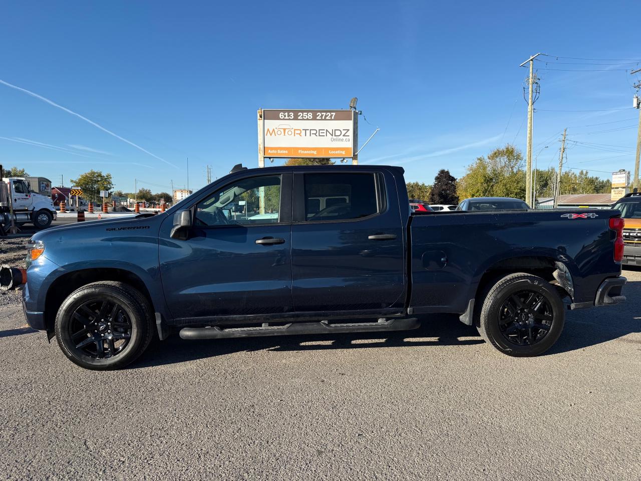 2023 Chevrolet Silverado 1500 Custom AutoStart! Wireless CarPlay! Photo