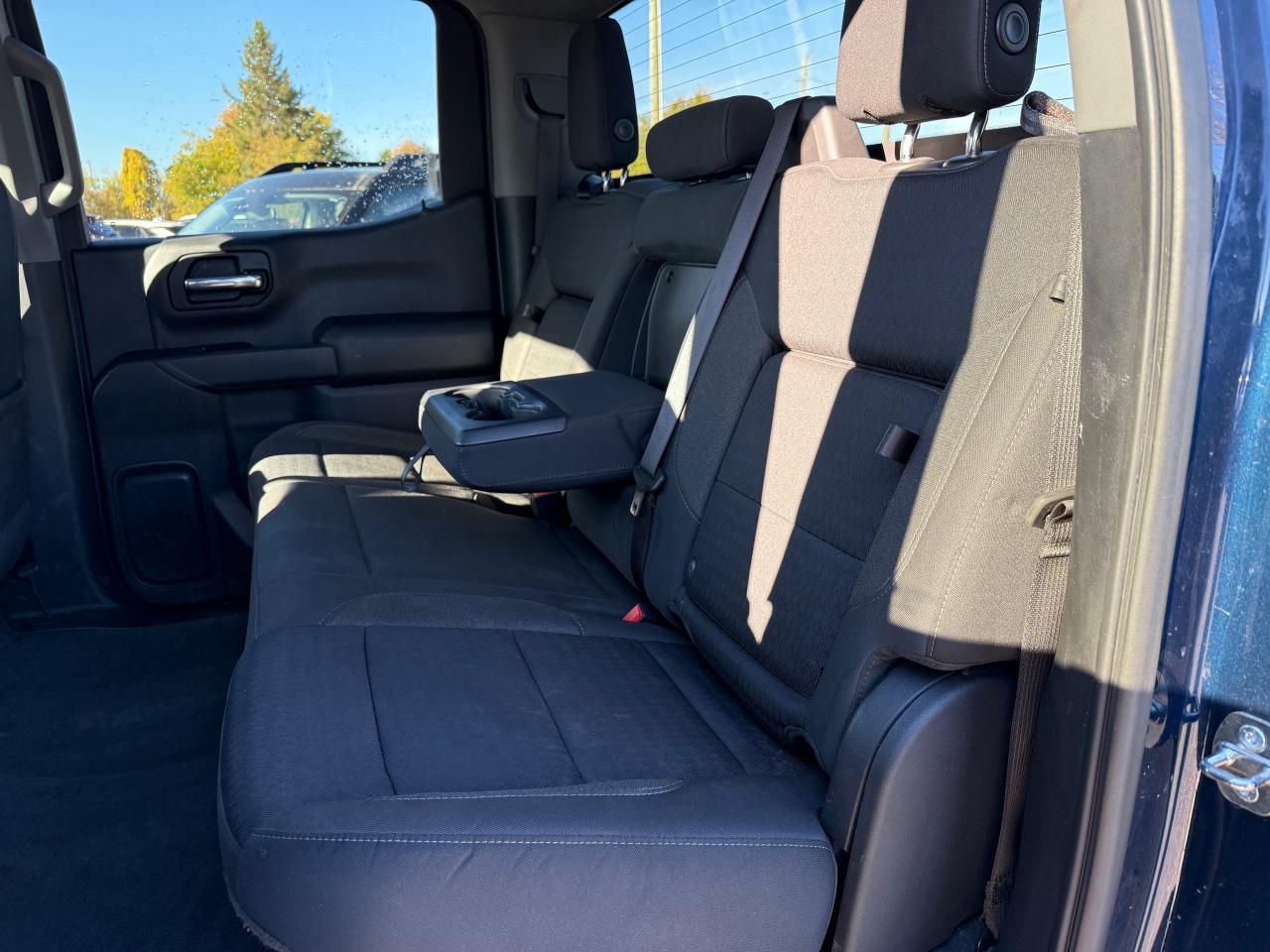 2023 Chevrolet Silverado 1500 Custom AutoStart! Wireless CarPlay! Photo