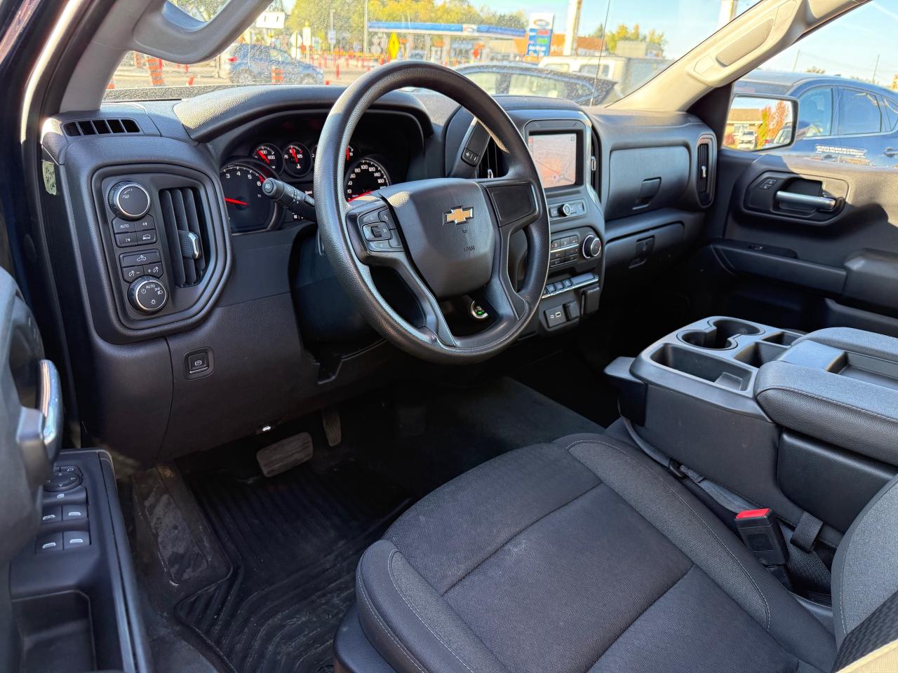 2023 Chevrolet Silverado 1500 Custom AutoStart! Wireless CarPlay! Photo