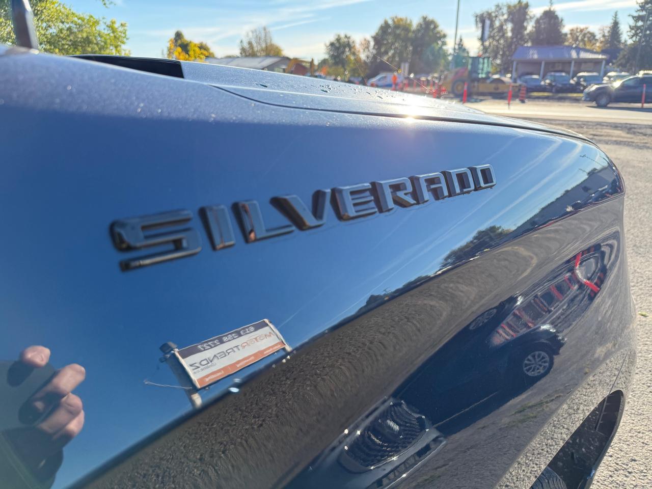 2023 Chevrolet Silverado 1500 Custom AutoStart! Wireless CarPlay! Photo