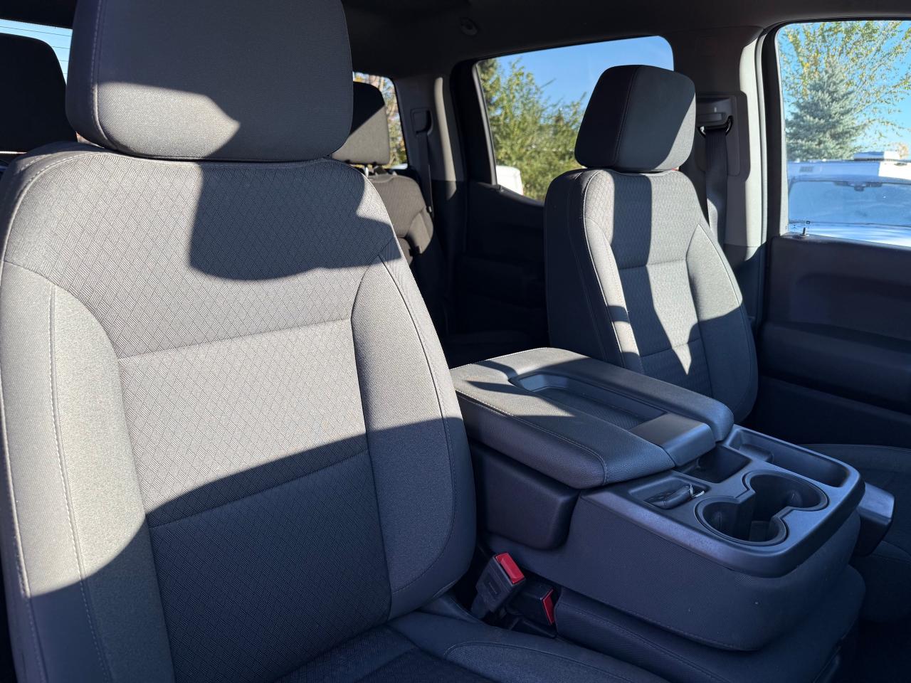 2023 Chevrolet Silverado 1500 Custom AutoStart! Wireless CarPlay! Photo