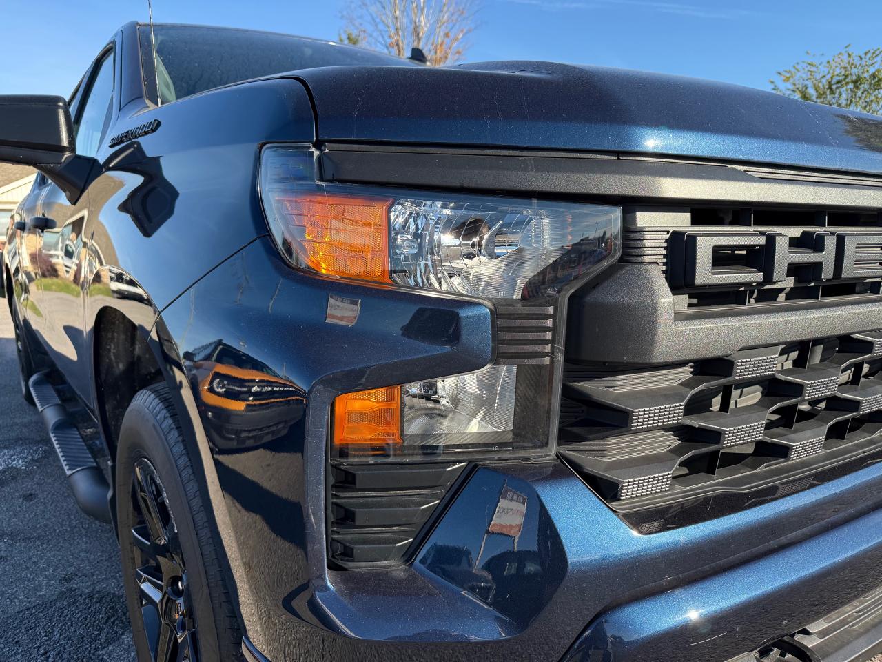 2023 Chevrolet Silverado 1500 Custom AutoStart! Wireless CarPlay! Photo