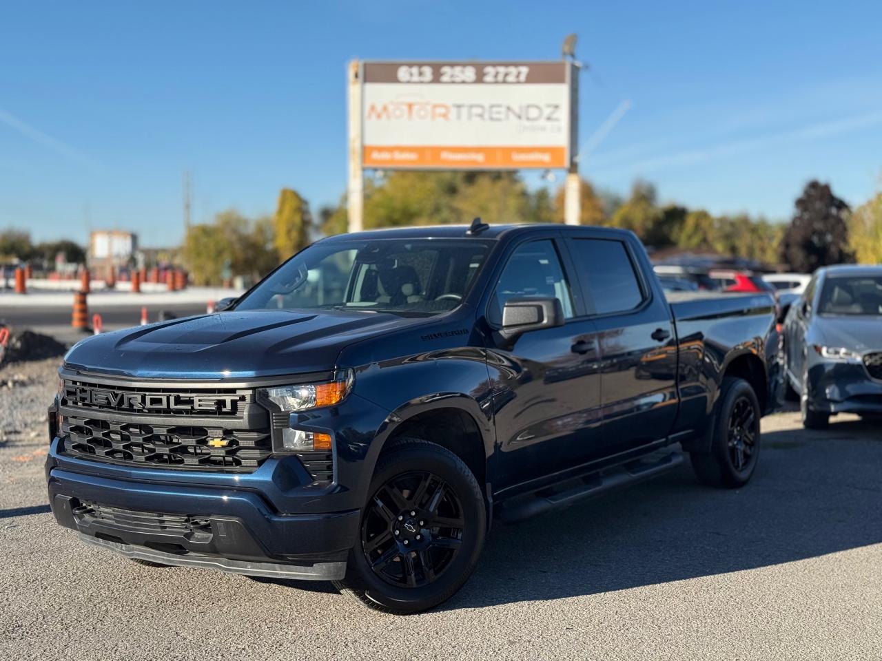 2023 Chevrolet Silverado 1500 Custom AutoStart! Wireless CarPlay! Photo