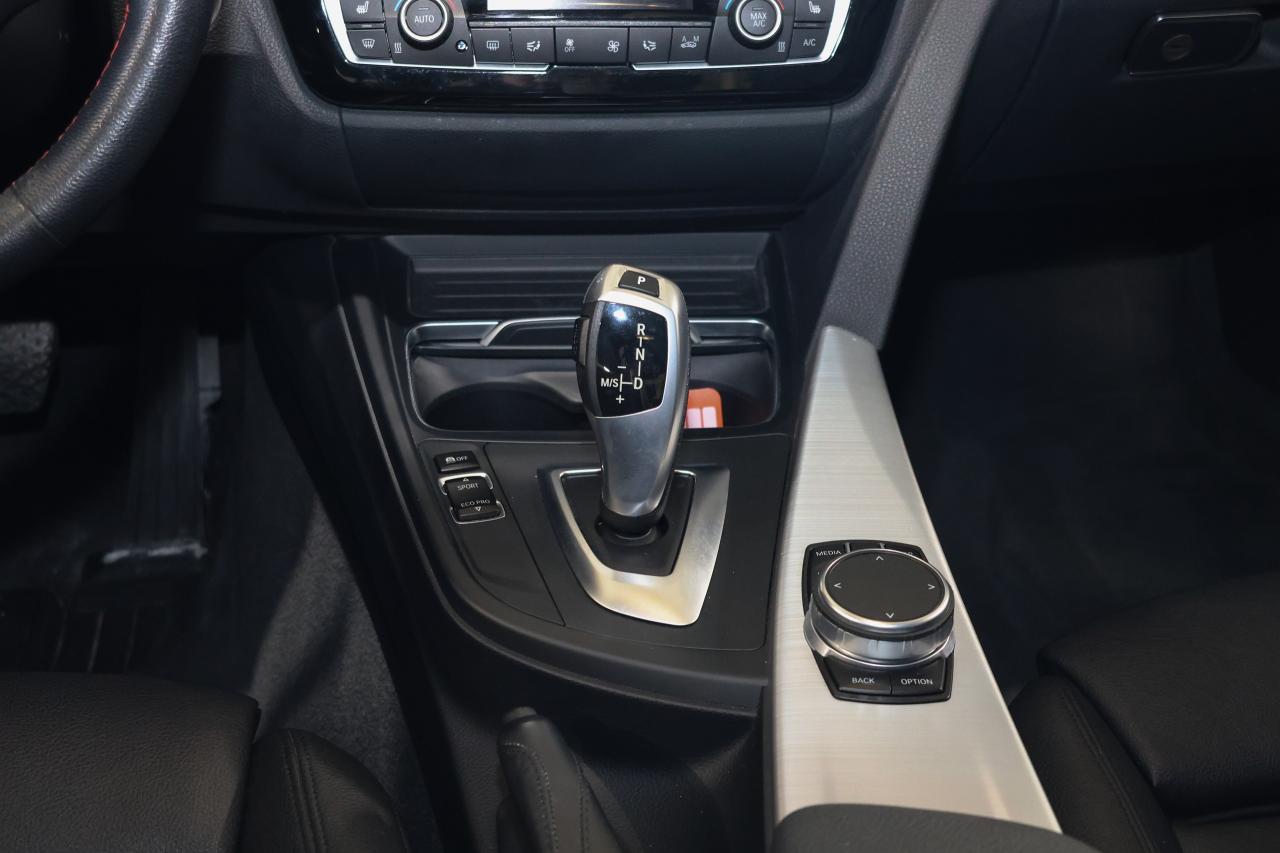 2018 BMW 3 Series 330i xDrive - NAVI|CAMERA|SUNROOF|HEATED SEAT - Photo #15