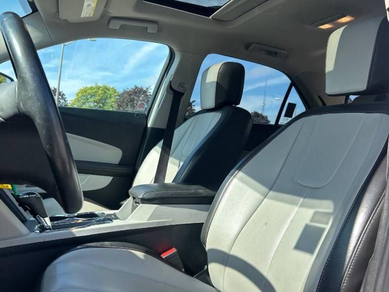 2017 Chevrolet Equinox Premier - Photo #9