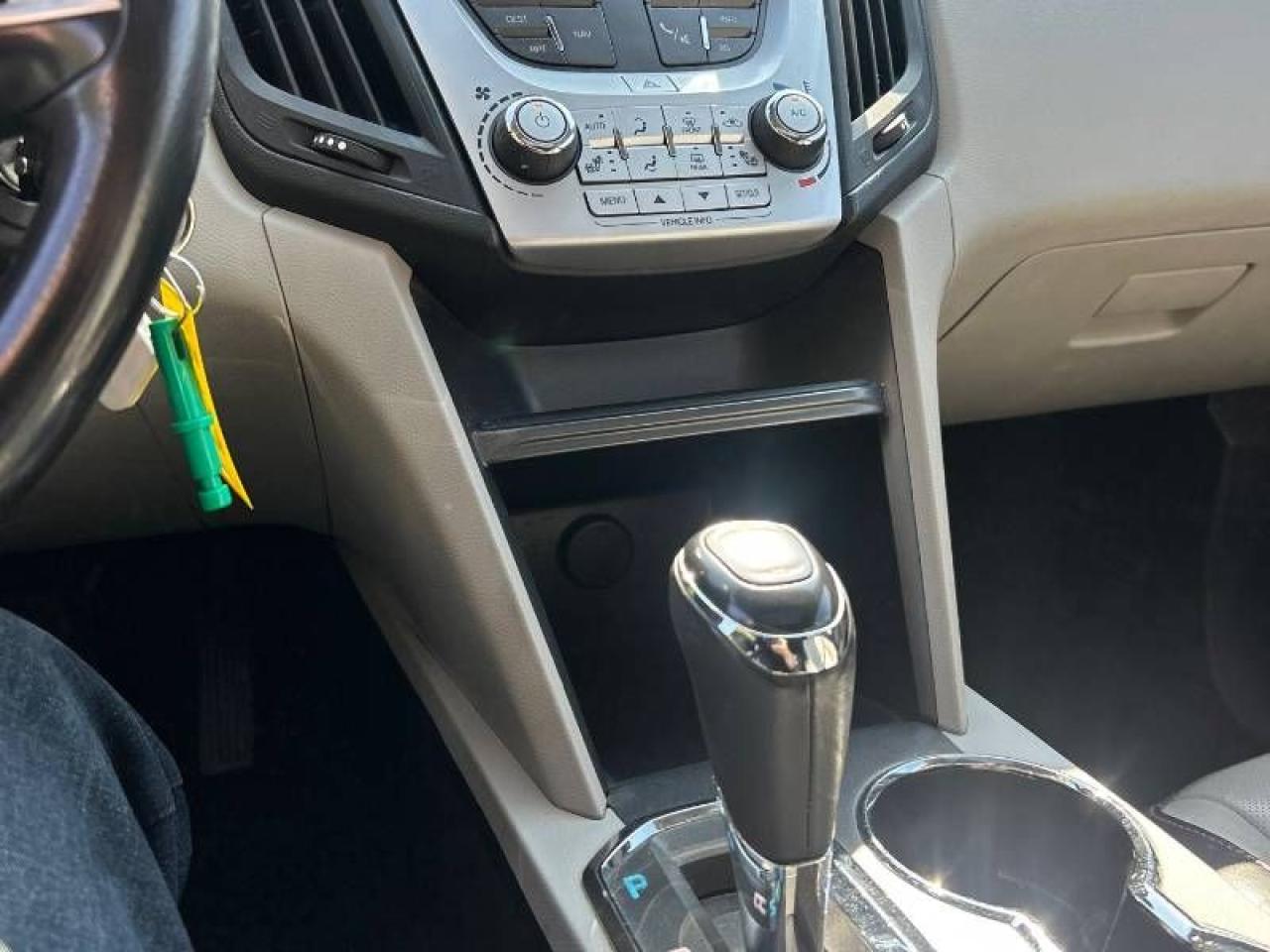 2017 Chevrolet Equinox Premier - Photo #23
