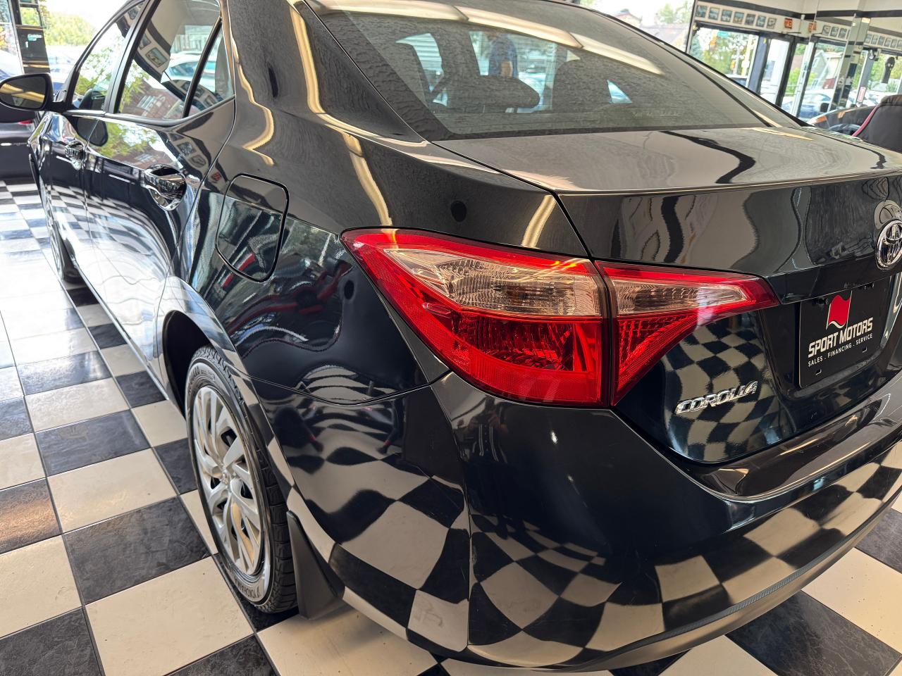 2017 Toyota Corolla LE+Camera+Adaptive Cruise+A/C+CLEAN CARFAX Photo86