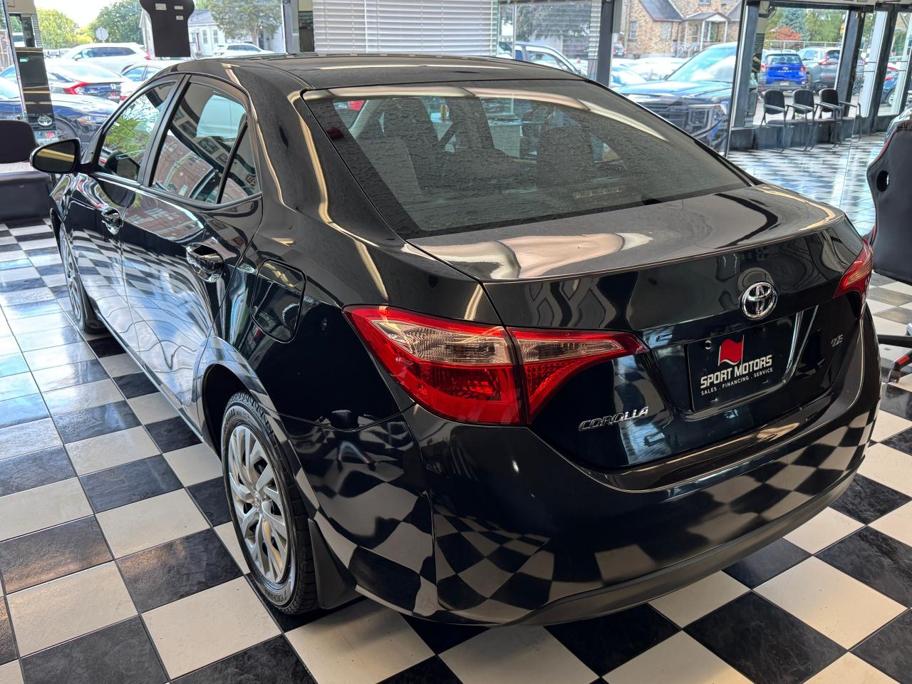2017 Toyota Corolla LE+Camera+Adaptive Cruise+A/C+CLEAN CARFAX Photo58