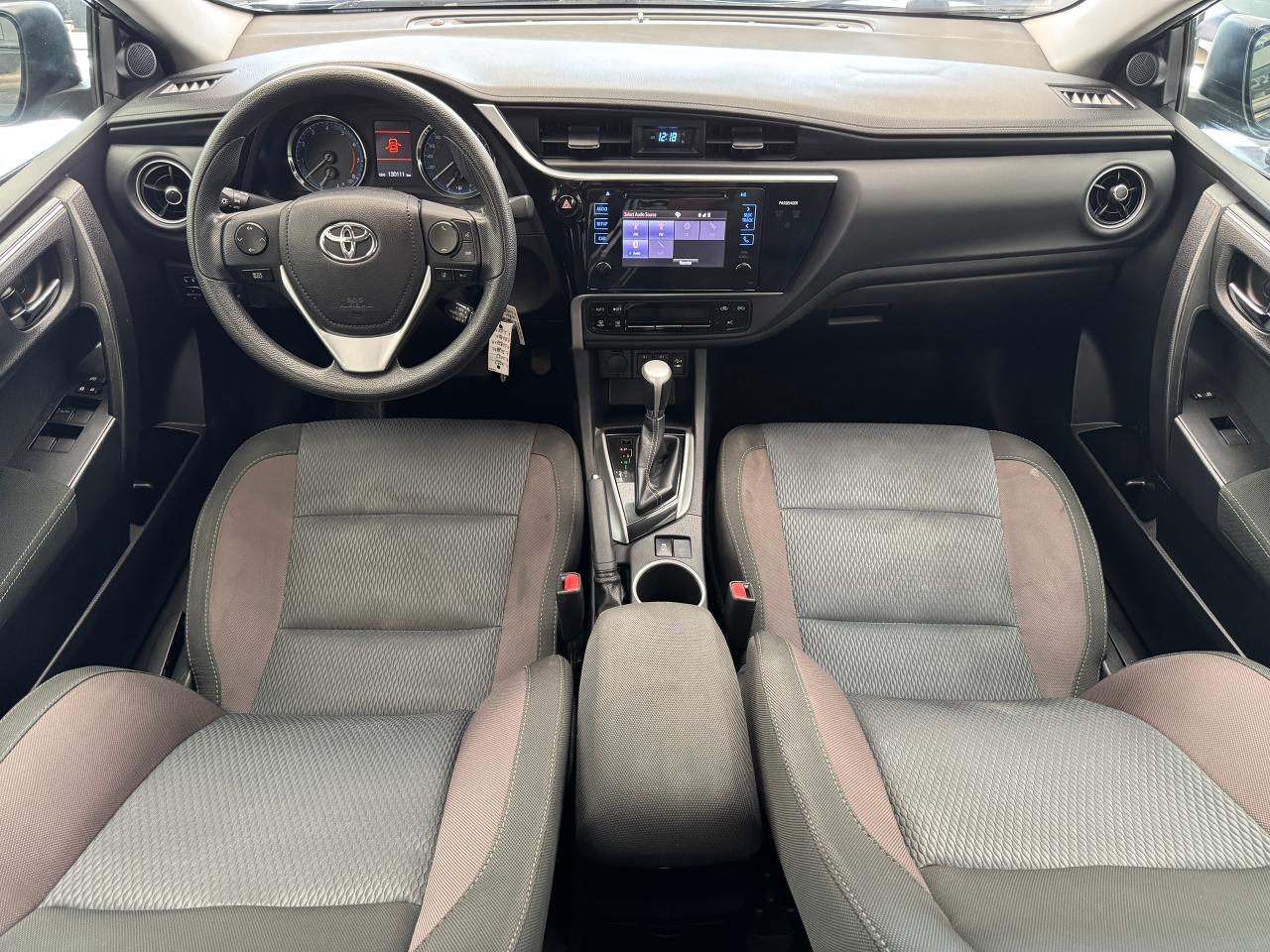 2017 Toyota Corolla LE+Camera+Adaptive Cruise+A/C+CLEAN CARFAX Photo2