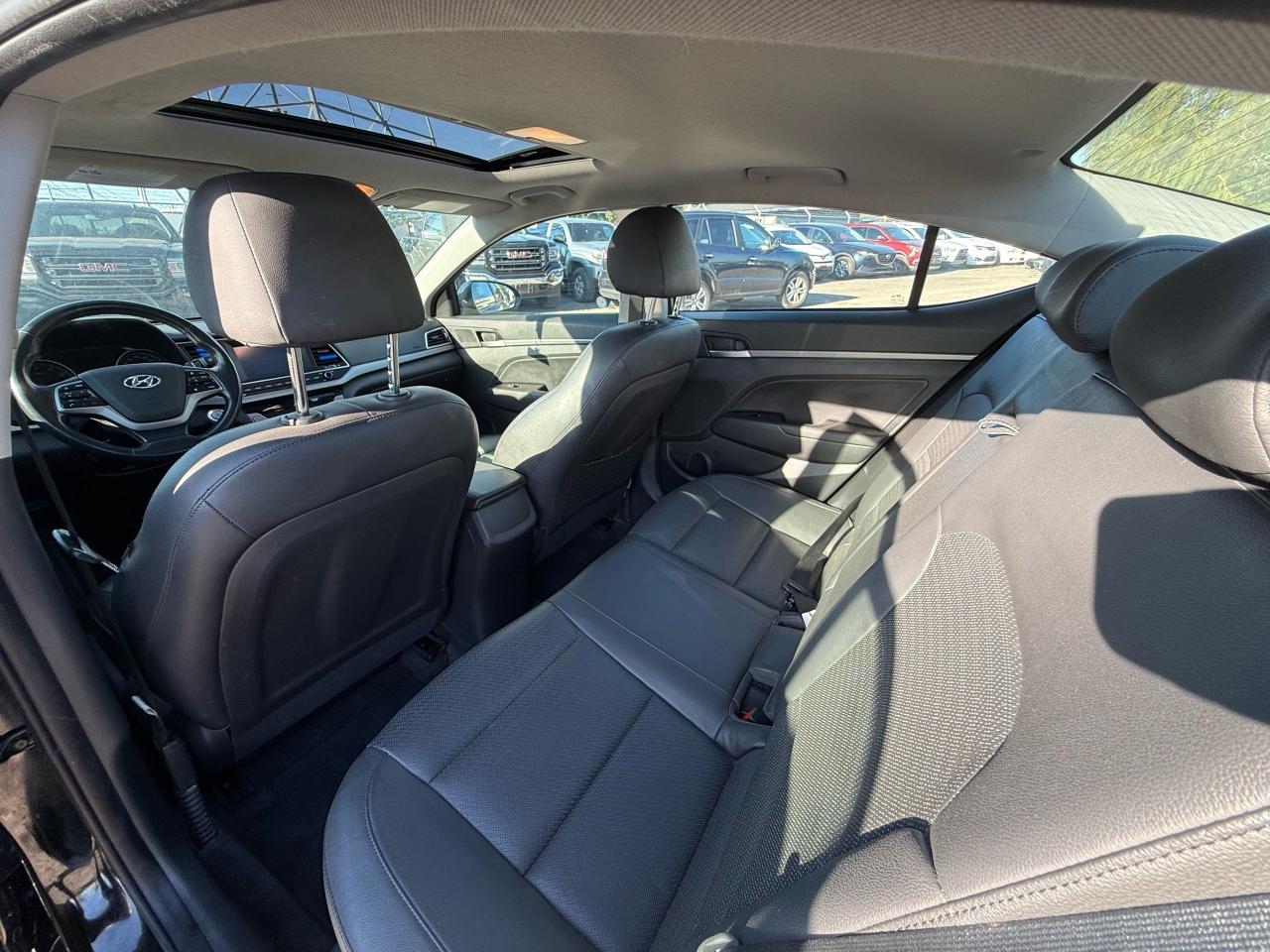 2018 Hyundai Elantra GLS - Photo #12
