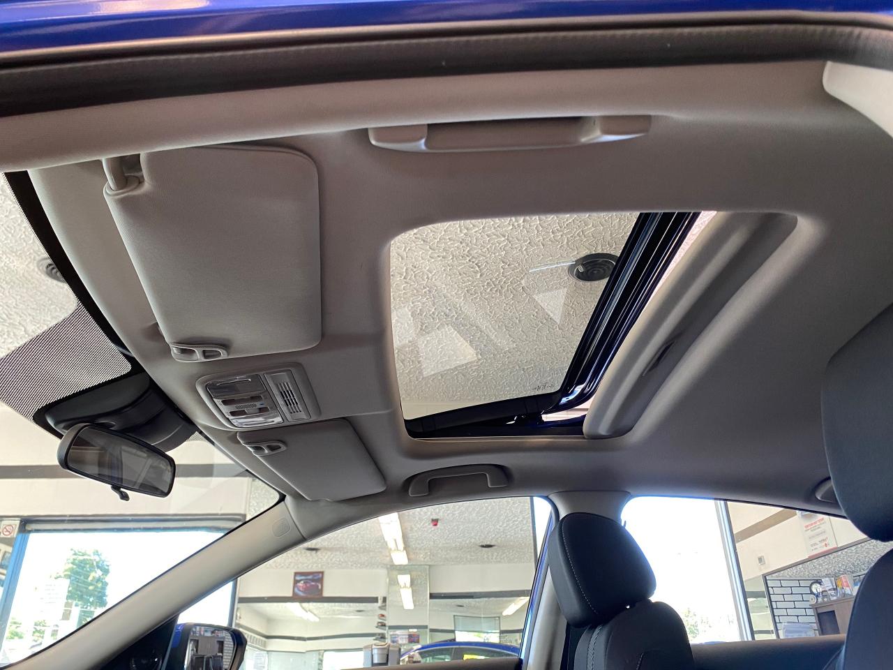 2017 Honda Civic EX+Sunroof+Camera+Remote Start+CLEAN CARFAX - Photo #3