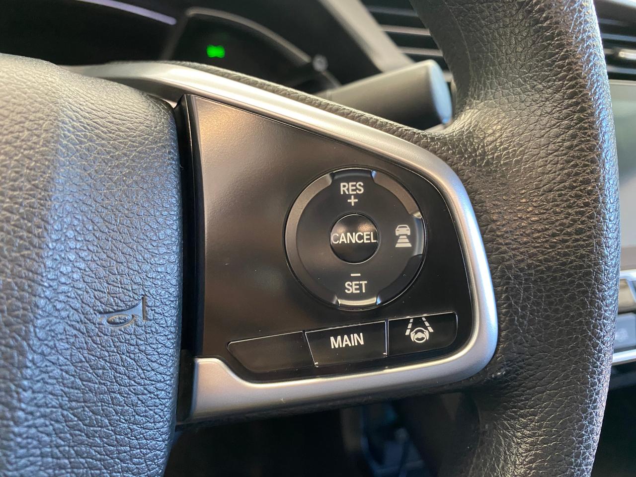 2017 Honda Civic EX+Sunroof+Camera+Remote Start+CLEAN CARFAX Photo4