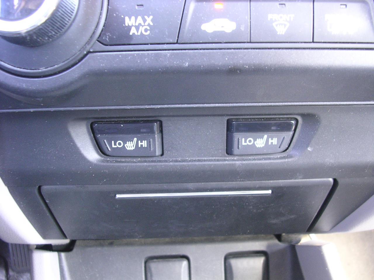 2015 Honda Civic 4dr Man LX - Photo #10