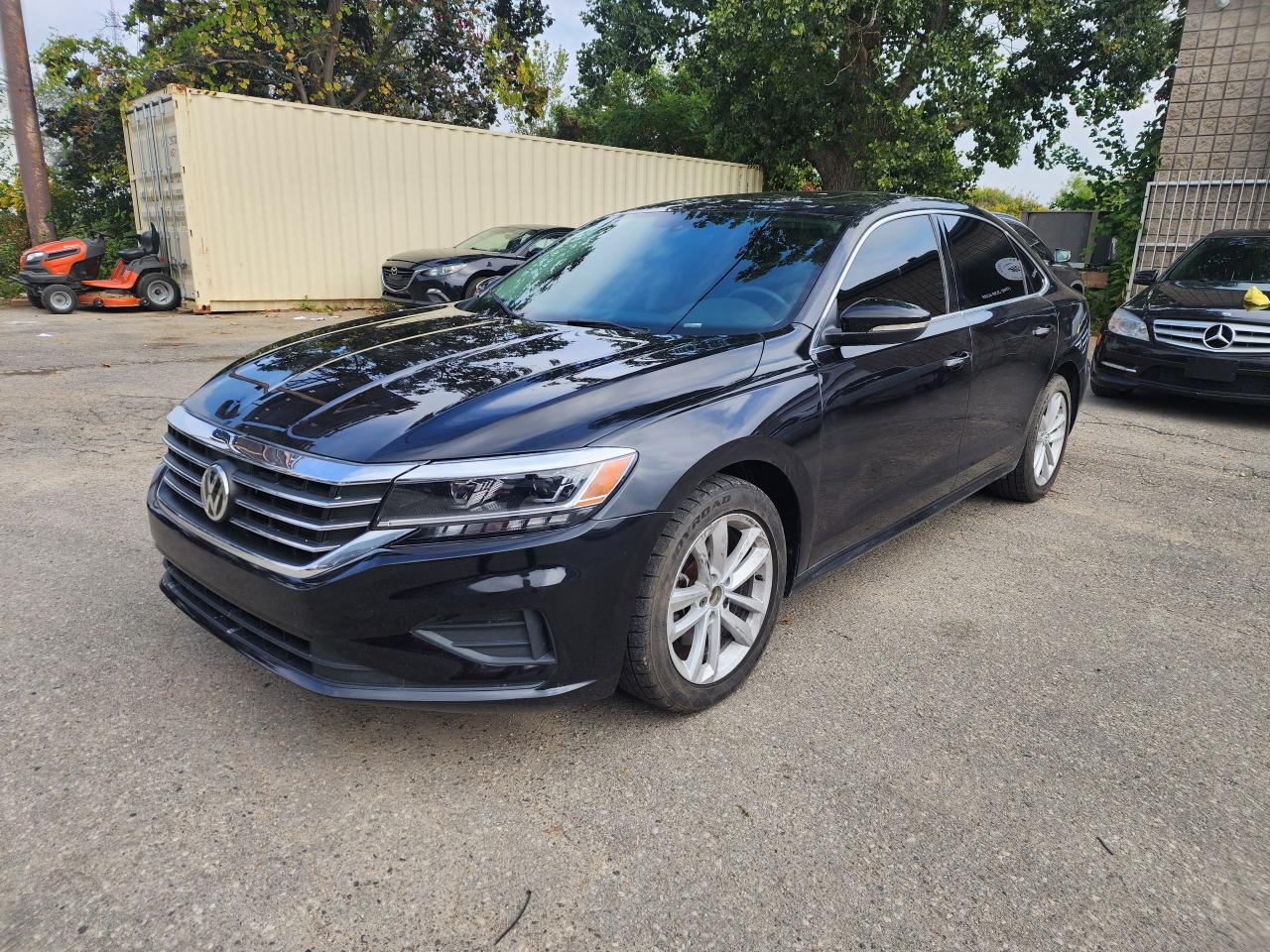 Used 2021 Volkswagen Passat HIGHLINE l Clean Carfax l No Accidents for sale in Brantford, ON