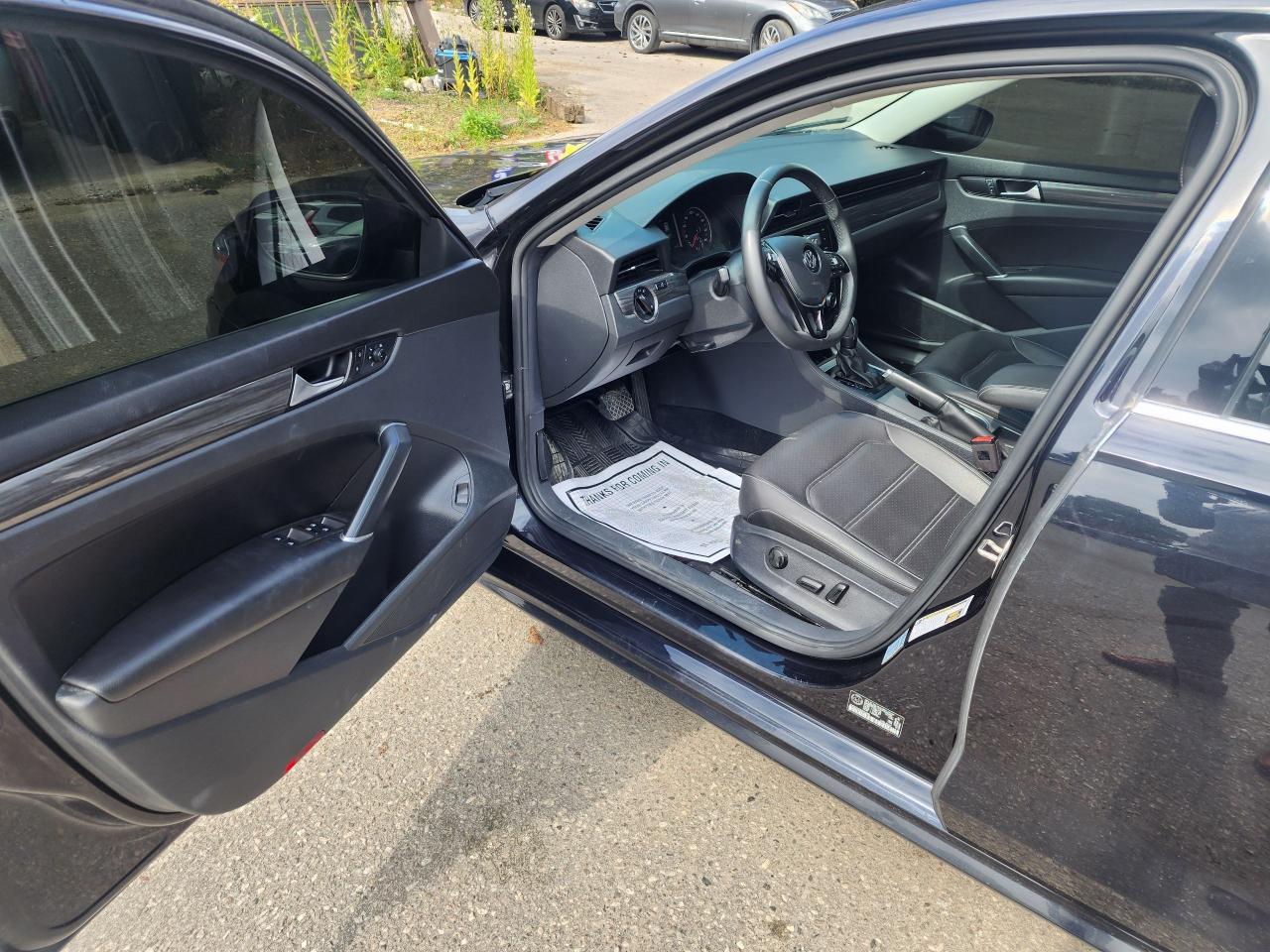 2021 Volkswagen Passat HIGHLINE l Clean Carfax l No Accidents - Photo #15