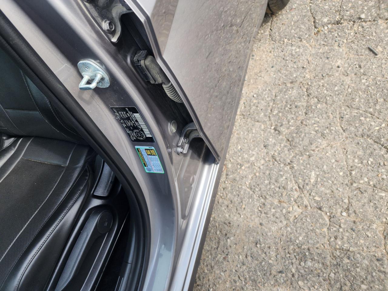 2023 Hyundai Elantra Luxury l Clean Carfax l No Accident l One Owner - Photo #15