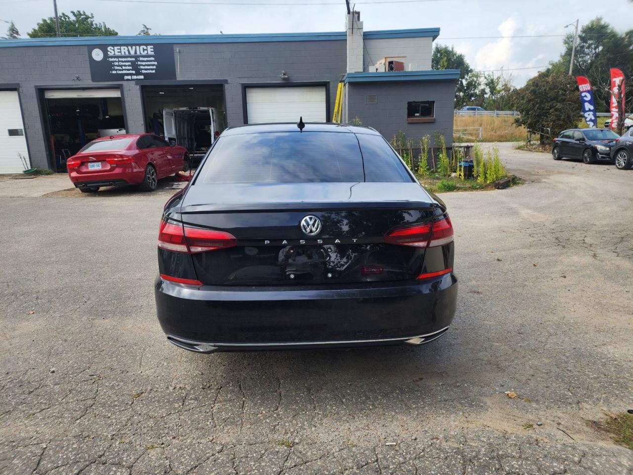 2021 Volkswagen Passat HIGHLINE l Clean Carfax l No Accidents