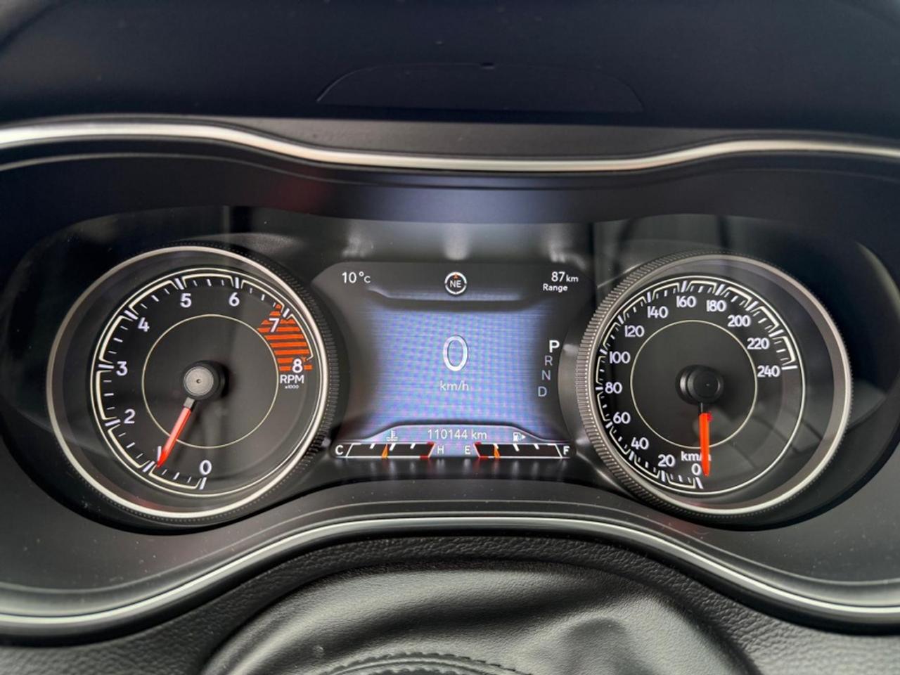 2019 Jeep Cherokee TRAILHAWK V6 4X4/ CLEAN CARFAX/ 2KEYS/ LEATHER/ RE - Photo #15