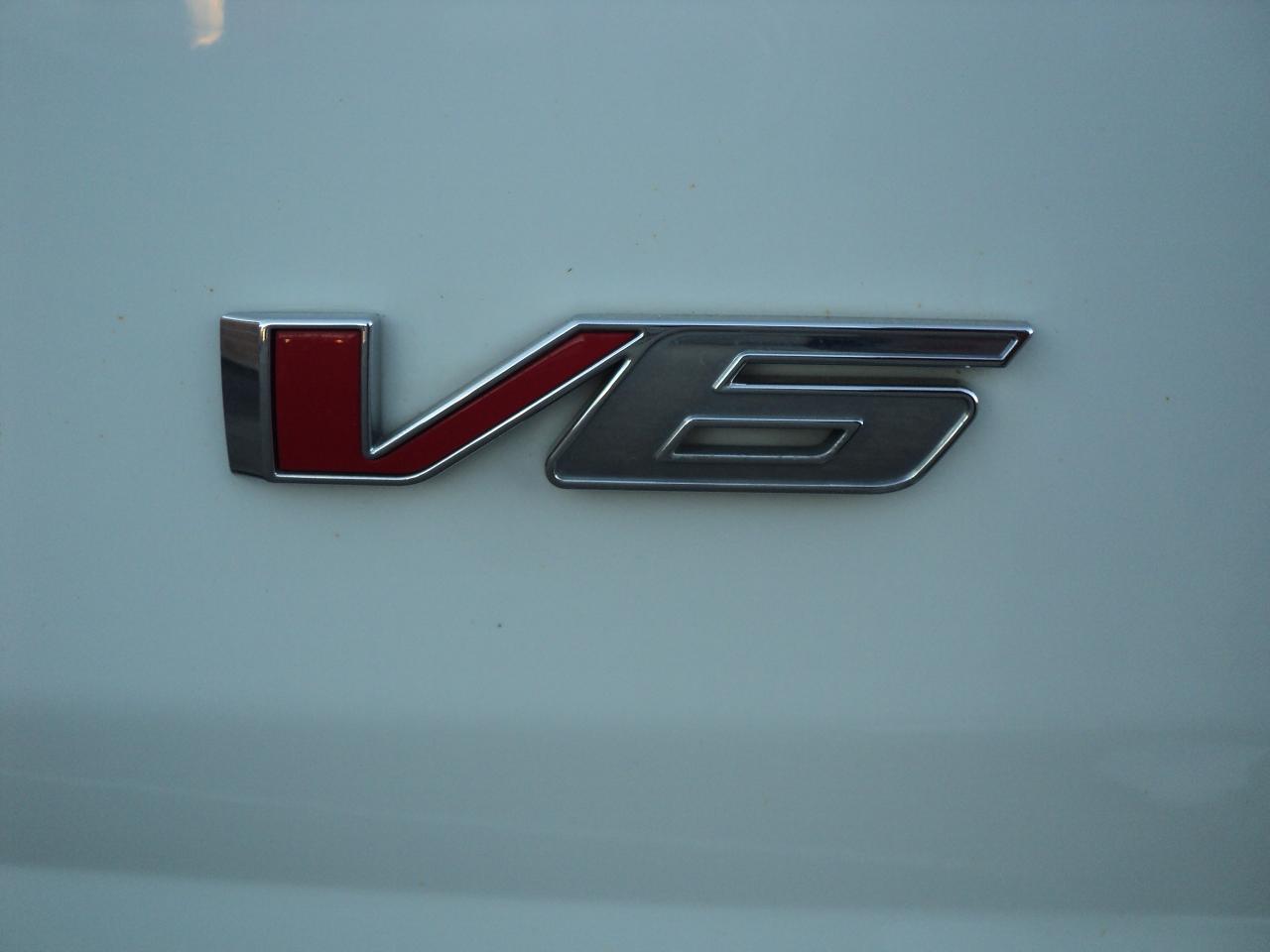 2022 Chevrolet Colorado WT CrewCab  2WD 3.6L6cyl 5ftBox BackUpCam - Photo #27