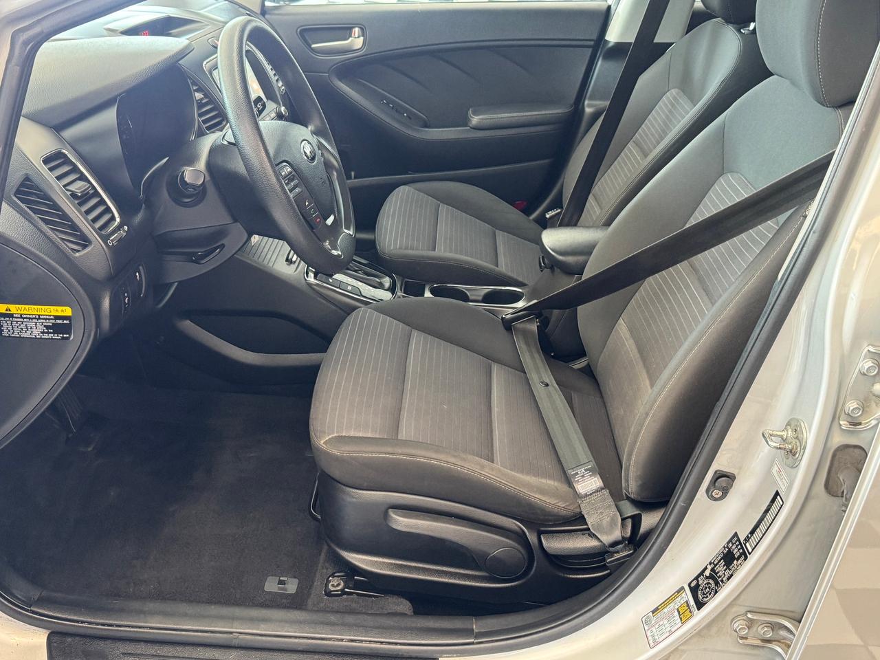 2018 Kia Forte LX+New Tires+Brakes+ApplePlay+A/C+CLEAN CARFAX Photo