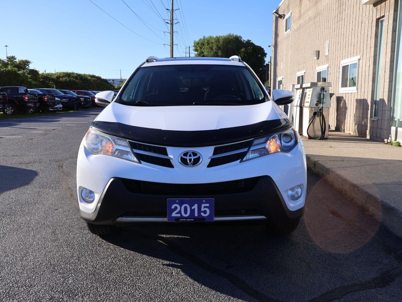 2015 Toyota RAV4 XLE AWD CERTIFIED *ACCIDENT FREE*TOYOTA MAINTAIN* CAMERA BLUETOOTH HEATED SEATS SUNROOF CRUISE ALLOYS - Photo #2