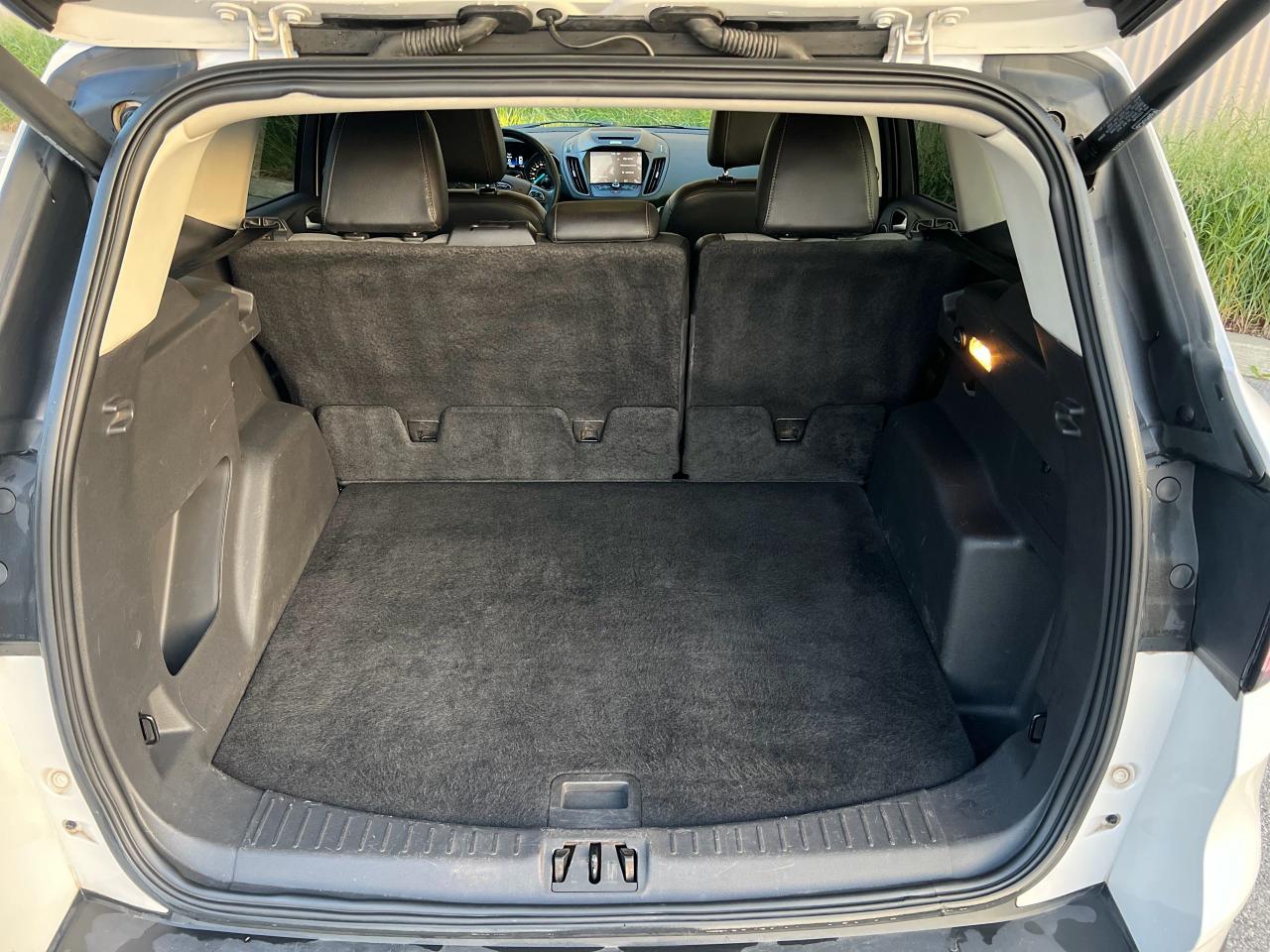 2017 Ford Escape SE - Photo #13