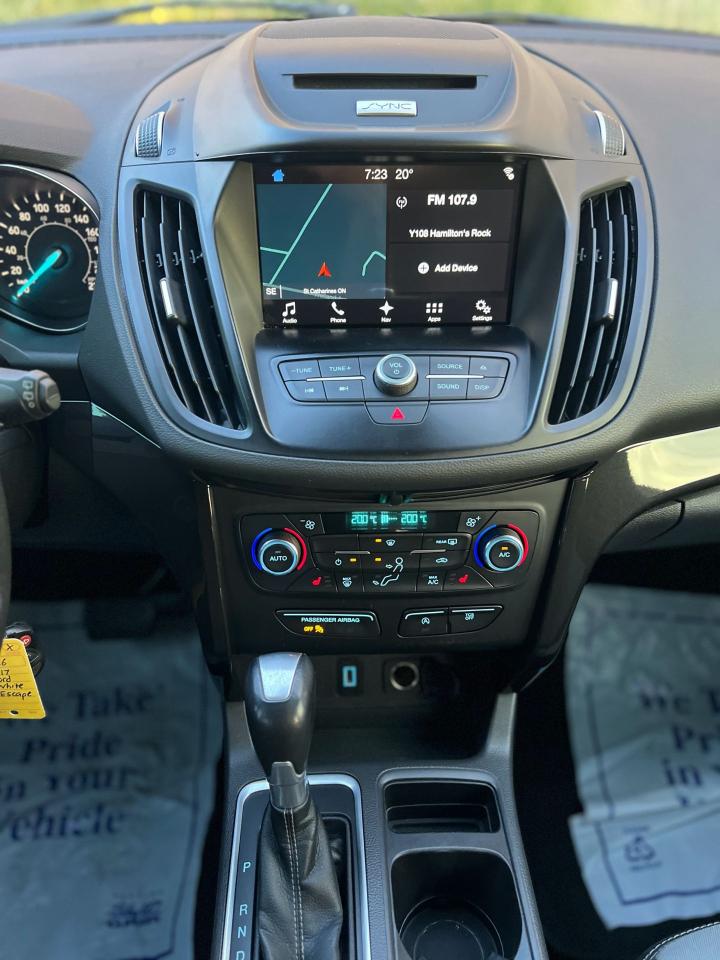 2017 Ford Escape SE - Photo #12