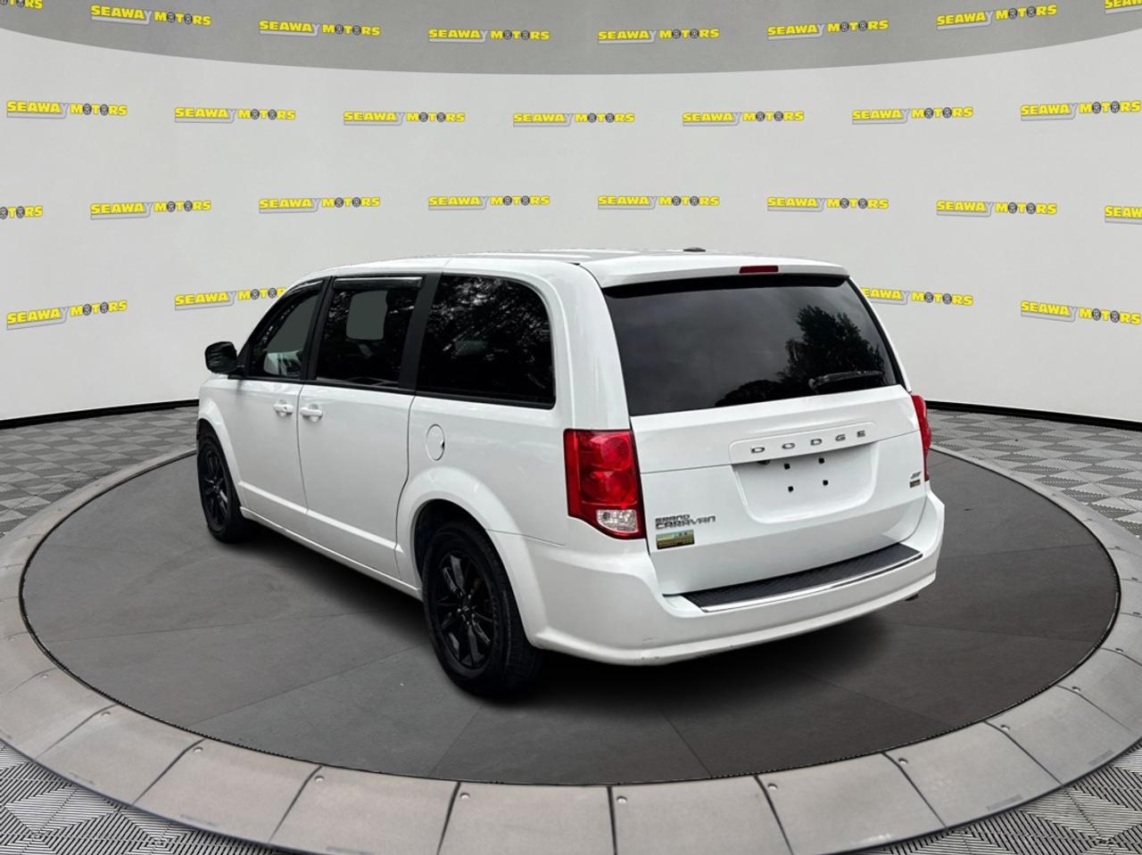 2019 Dodge Grand Caravan GT Photo4
