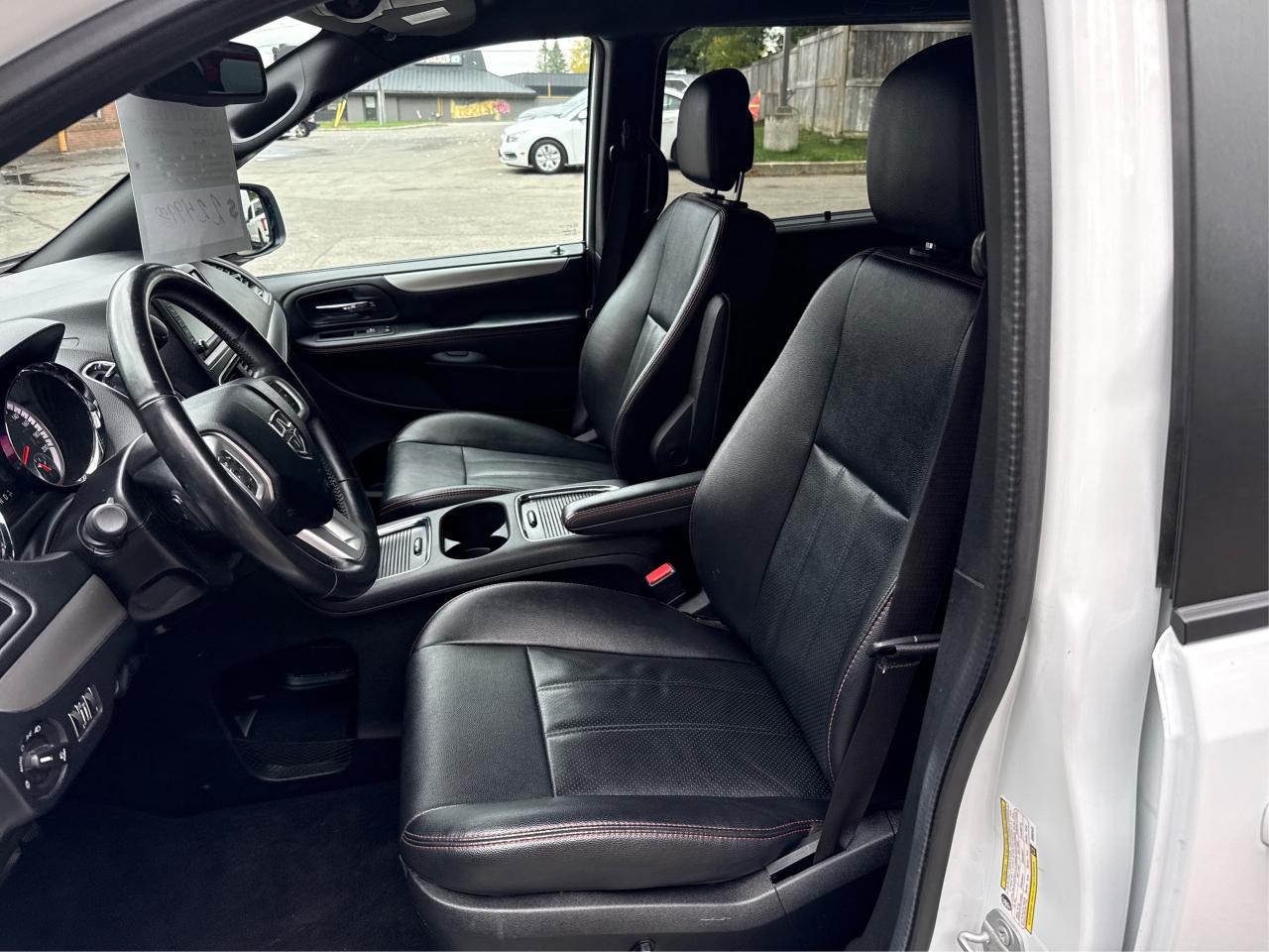 2019 Dodge Grand Caravan GT - Photo #9