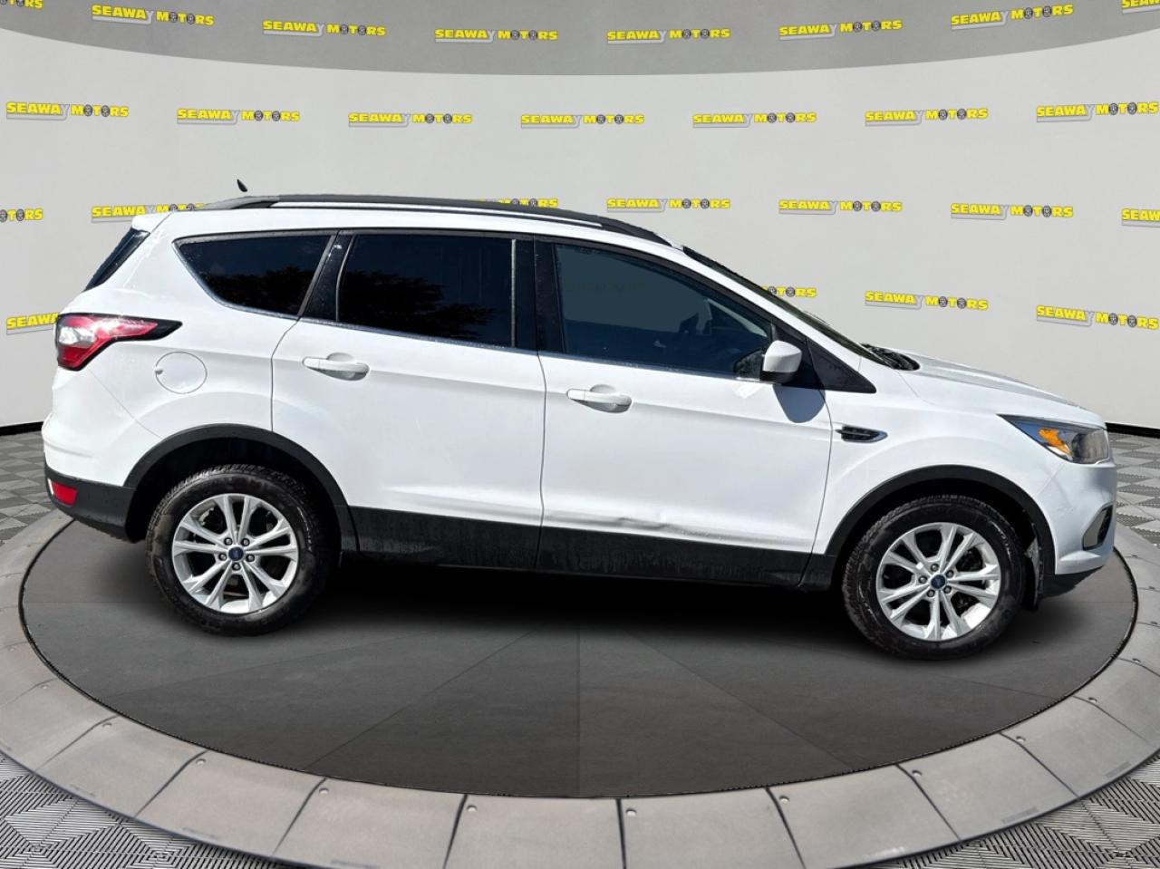 2018 Ford Escape  - Photo #2