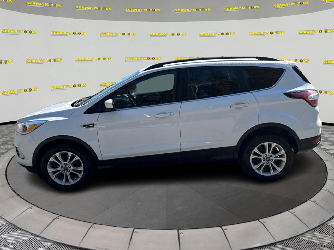 2018 Ford Escape  - Photo #6