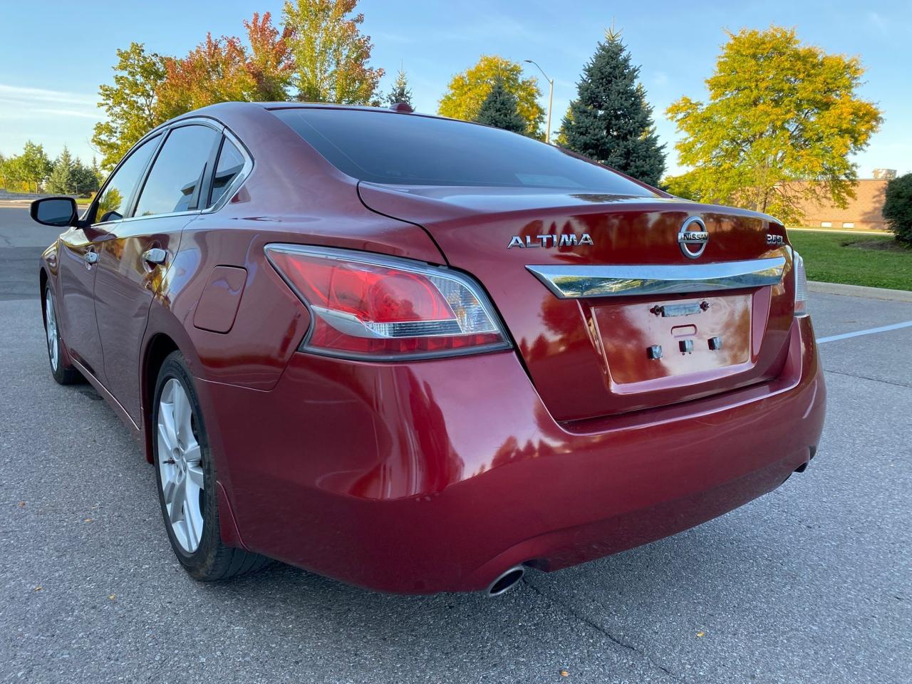 2014 Nissan Altima 3.5 SL Photo2