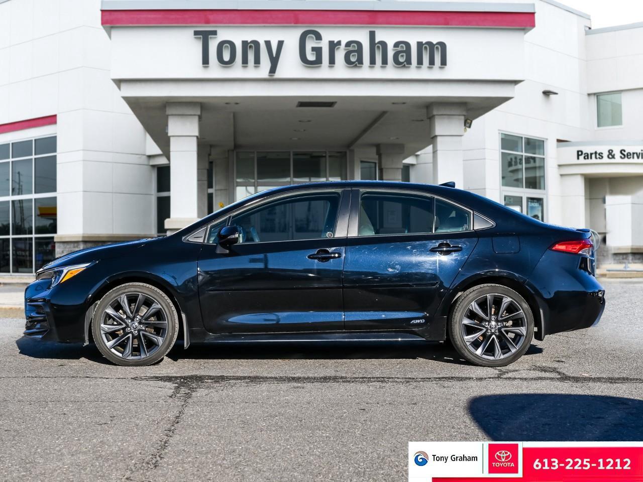 2024 Toyota Corolla Hybrid SE Photo