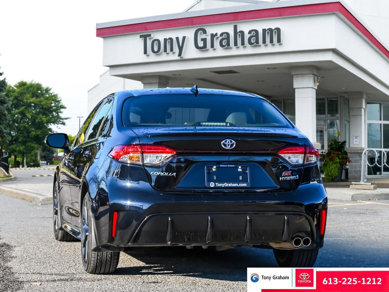 2024 Toyota Corolla Hybrid SE Photo