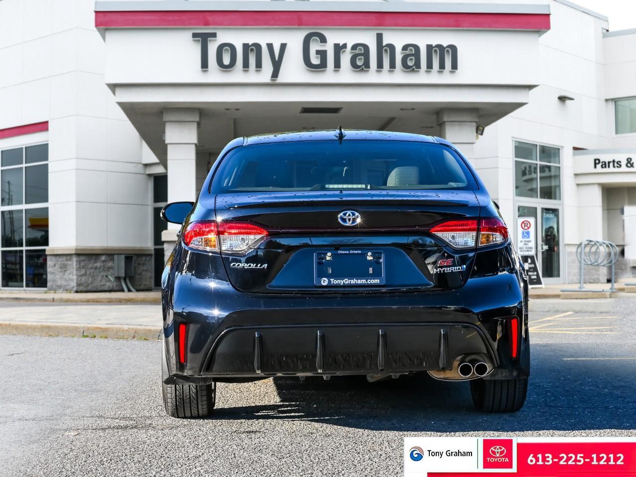 2024 Toyota Corolla Hybrid SE Photo