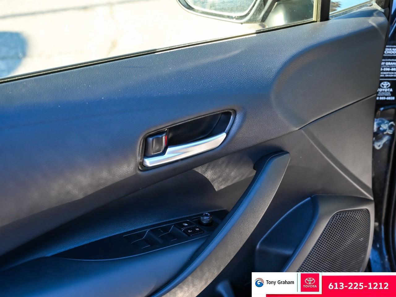 2024 Toyota Corolla Hybrid SE Photo